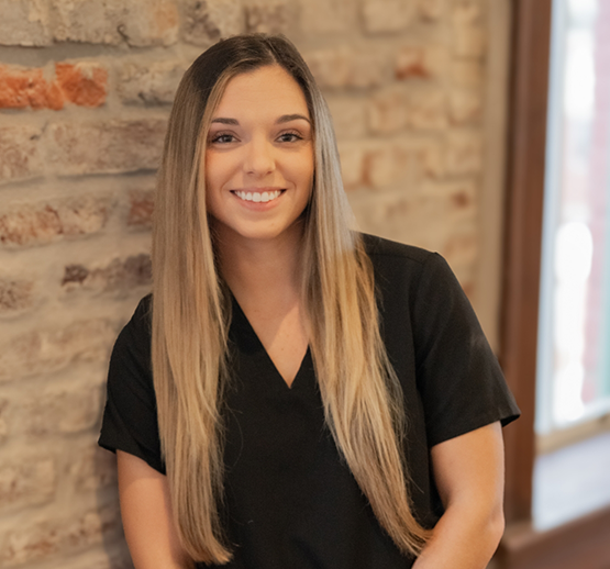 Dental assistant Lea